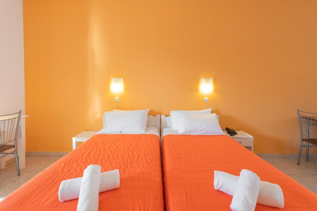 Crystal Blue Hotel, 바바티 외부 사진
